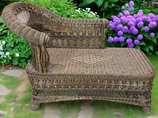 Victorian Wicker Recamier Bench